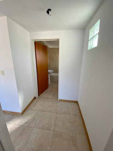Imagen 13 de 20 de Venta Lugones 1601 2 Ambientes Balcon 300 Metros Subte Urqui