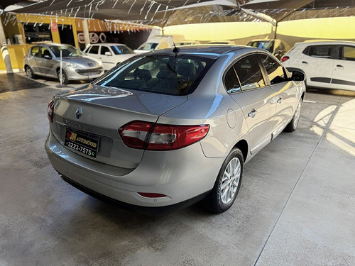 Renault Fluence 2.0 DYNAMIQUE PLUS 16V