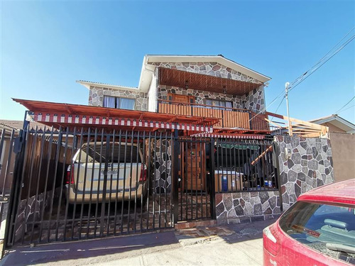 Se Vende Amplia Vivienda, Portal De San Ramón, Coquimbo.