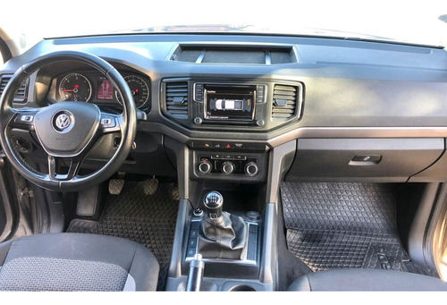 Imagen 4 de 8 de Volkswagen Amarok Comfortline 4x2 2.0 Julianlobelos