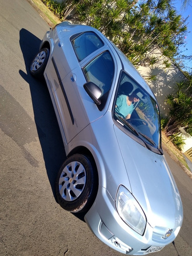 Imagem 1 de 5 de Chevrolet Prisma 2010 1.0 Maxx Flexpower 4p