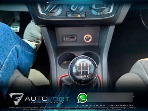 Imagem 12 de 15 de Volkswagen Fox 1.6 Msi Pepper 16v Flex 4p Manual