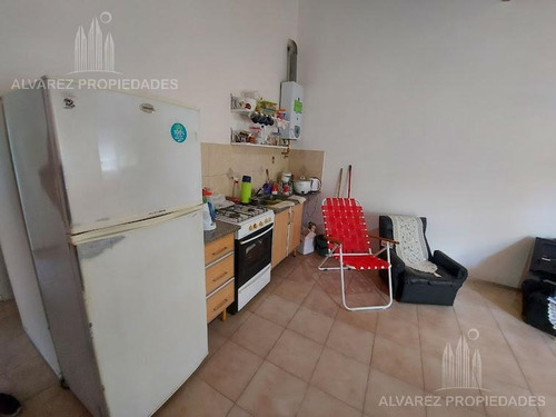 Imagen 5 de 13 de Departamento 2 Ambientes Venta Moron