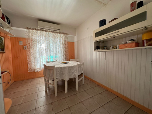 Casa De 3amb - Ubicado En Olivos