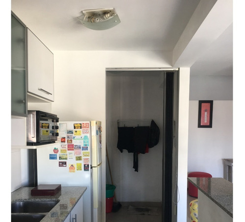 Imagen 9 de 19 de Departamento De 2 Ambientes Con Pileta En Venta - Italia 155, Avellaneda.