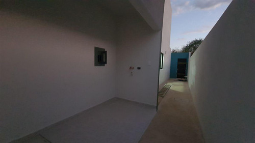Casa En Venta Merida, San Diego Cutz En Privada, Modelo Min, Preventa A 5 Meses Y Medio.