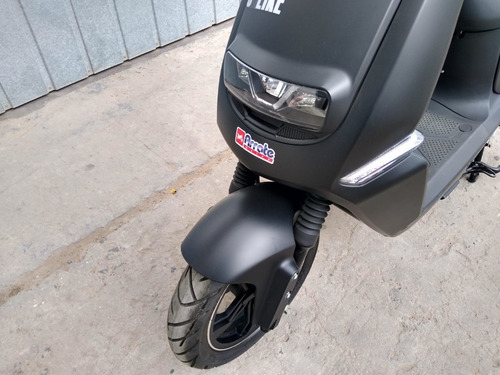 Imagen 12 de 16 de Scooter Yadea S-like Electrico