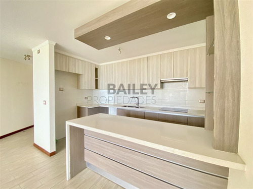 Departamento En Arriendo De 2 Dorm. En Reñaca Norte