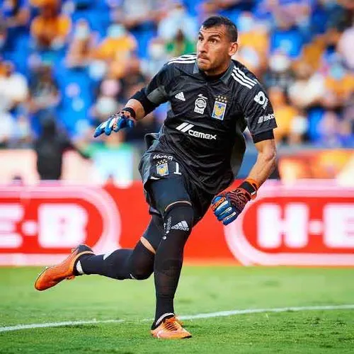 Playera de nahuel guzman tigres sale