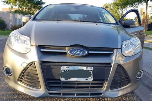 Ford Focus Iii 2.0 Sedan Se Plus Mt 2014