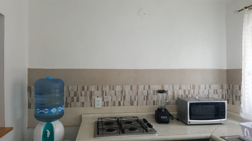 Imagen 2 de 7 de Rento Centrico Mini Dpto Amueblado
