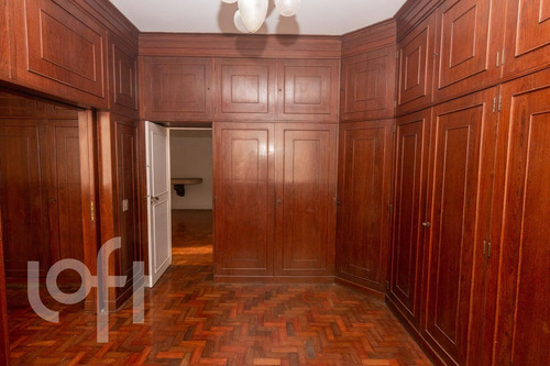 Imagem 24 de 30 de Apto Copacabana | 5 Quartos | 280 M² | Cond: R$2800.00 | 2 Vagas - 1yr9x09