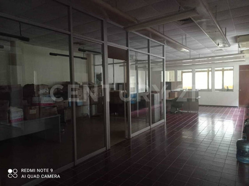 Imagen 17 de 30 de Se Vende Edificio Centrico Ideal Para Oficinas