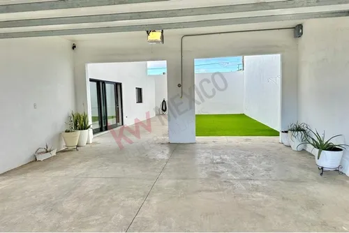 Se Renta Casa Muy Amplia Y Moderna En Colonia Burocratas, Mexicali Bc