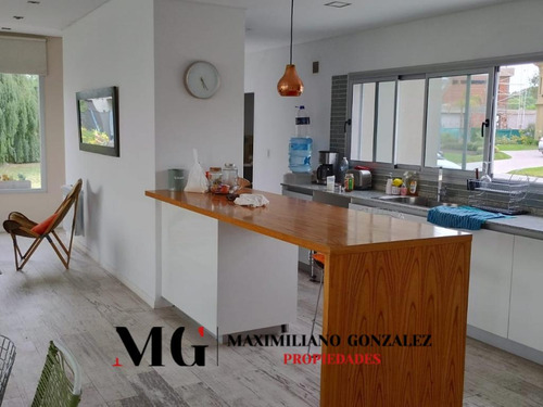 Casa En Alquiler, 6 Ambientes - Terralagos, Canning.