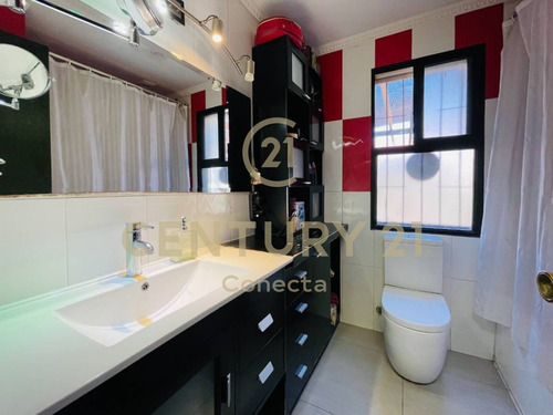 Imagen 7 de 21 de Venta De Casa En La Reina