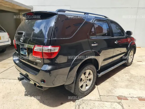 Toyota Fortuner 3.0 Sr5