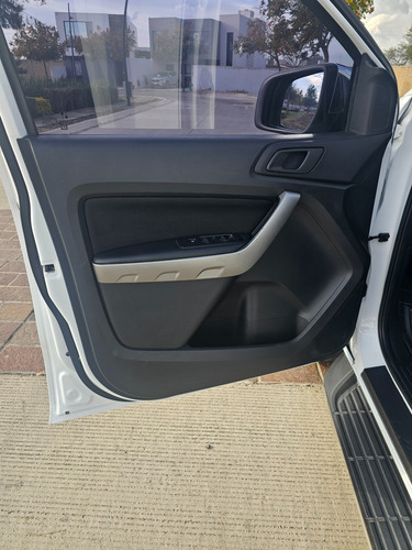 Ford Ranger 2.5 Xlt Cabina Doble 4x2 Mt