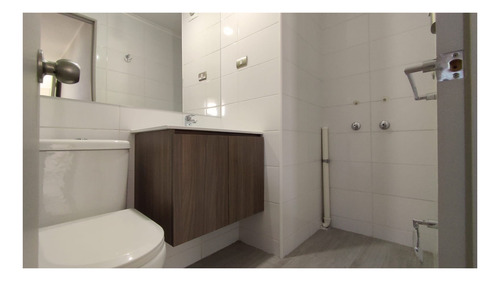 Imagen 14 de 24 de Edificio Martínez De Rozas- Vista Poniente Piso 4