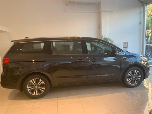 Kia Carnival 2.2 Crdi Premium C/techo Linea Nueva