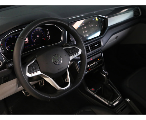 Volkswagen T-Cross 1.4 250 TSI TOTAL FLEX HIGHLINE AUTOMÁTICO