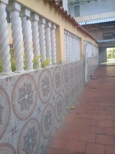 Imagen 4 de 11 de Venta Apto 75m2 3h/1b/1p Caricuao 5720