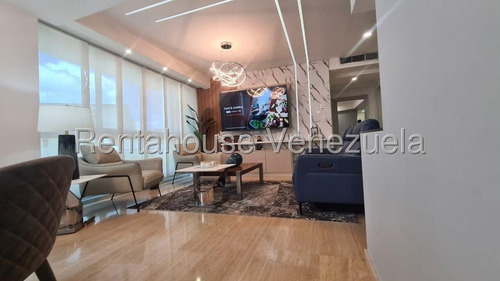 Espectacular Apartamento De Lujo, En Alquiler, En Campo Alegre. Ch.