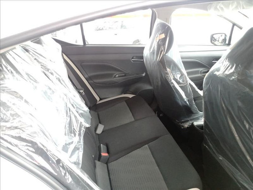 Imagem 9 de 10 de Nissan Versa Advance Flex 1.6 Xtronic