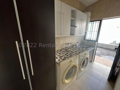 Imagen 11 de 11 de Andreina Gonzalez Rentahouse Vende Casa En Valles De Camoruco Valencia 22-15578