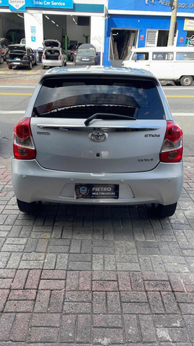 Imagem 3 de 6 de Toyota Etios 2013 1.5 16v Xls 5p