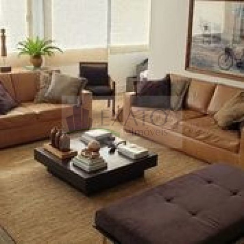 Imagem 1 de 15 de Apartamento, Com 225m², Aconchegante, Alto Padrão, Ótimo Local. - Em48070