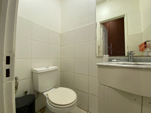 Rebajada Casa Patrimonal Remodelada 5d/3b/1bod/est