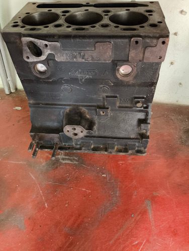 Bloque Perkins D-3-152. (Usado)