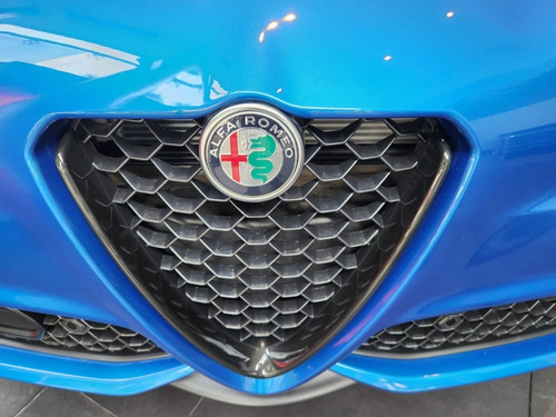 Imagen 3 de 14 de Alfa Romeo Giulia 280 Cv Veloce My 2023