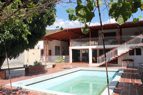 Imagen 4 de 21 de Casa Grande Con Piscina En Venta Sector Pozo Hondo Frente A Macro, Ejido