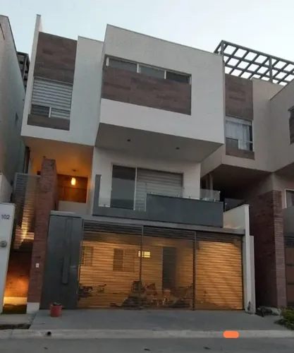 Casa En Renta Cumbres Elite Premier Sector Alpes, Garcia, Nuevo León.