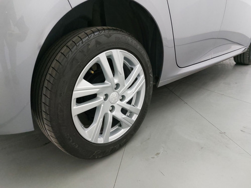 Peugeot 208 1.6 16V FLEX ACTIVE AT6