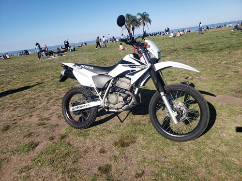 Imagen 9 de 16 de Honda Tornado 250 Mod 2013