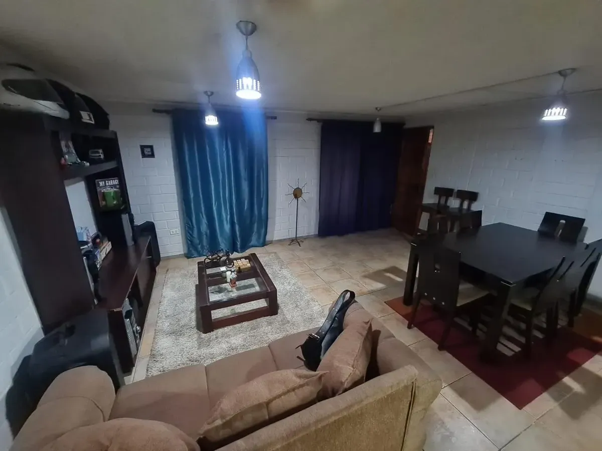 Imagen 3 de 14 de Casa En Venta En Peñaflor ,conjunto Puertas De Peñaflor Iii