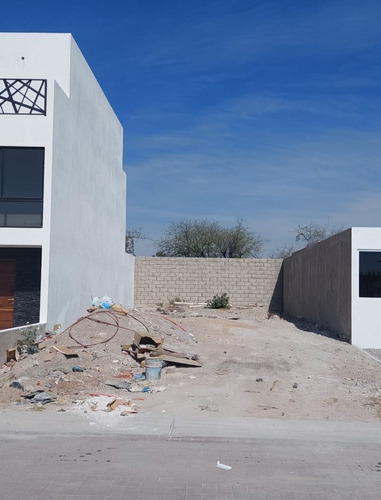 En Venta Terreno En Cañadas Del Arroyo, 160 M2, Para Constru