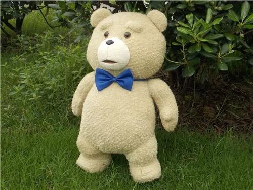 Brinquedo Pelúcia Urso Ted com Smoking Terno de Gala: Filme Ted 2