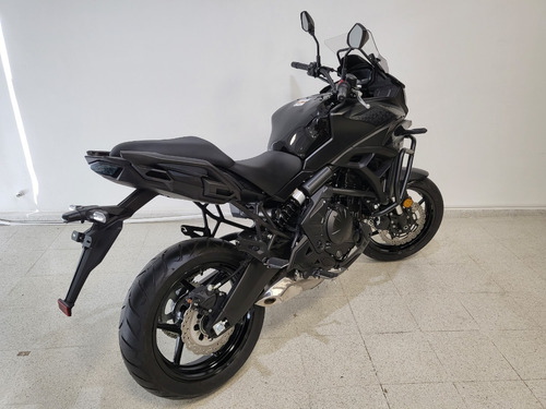 Imagen 11 de 16 de Kawasaki Versys 650 0km