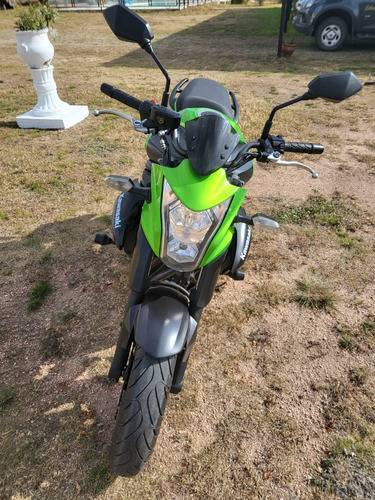 Imagen 3 de 5 de Kawasaki Er6n