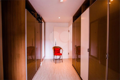 Imagem 21 de 30 de Fabulosa Casa No Condomínio Terra Mater, Semi-mobiliada Com 5 Suítes, Sendo Uma Máster E 4 Vagas. - Reo585267