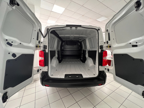 Imagen 14 de 16 de Jumpy L3 Hdi 115 Mt6 Business Furgon 2023 0km