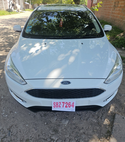 Ford Focus III 2.0 Sedan Se Plus Mt