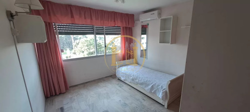 Vendo Apartamento, 2 Dormitorios, Balcón Cerrado, Excelentes Amenities, Cochera, Roosvelt, Punta Del Este, Maldonado.