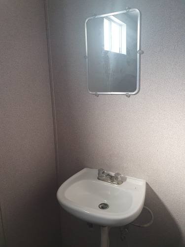 Caseta Camper Remolque Traila Oficina Móvil 2 Privados Y Wc