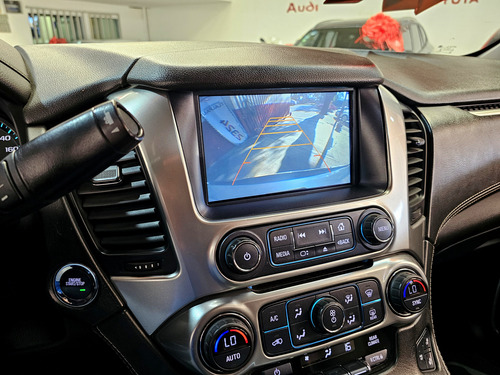 Chevrolet Tahoe 5.3 Ltz 4x4 Mt