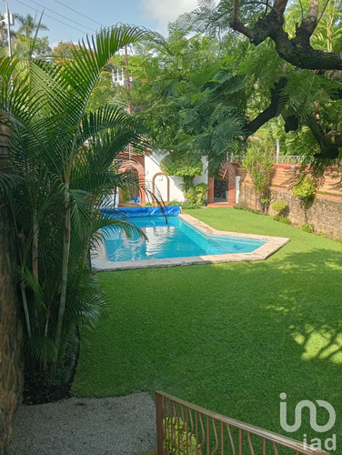 Venta Casa 3 Ambientes Lomas De Atzingo